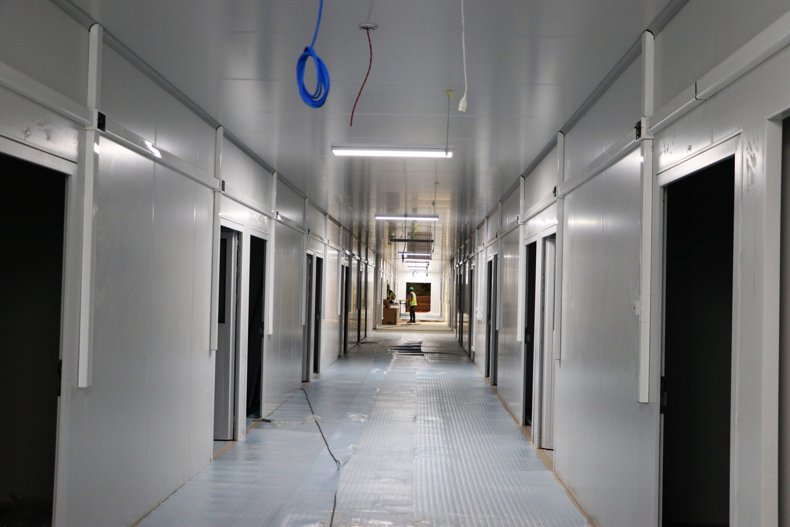 Construção em andamento do Centro Hospitalar Covid-19 da Fiocruz. Rio de Janeiro (RJ), 15 abr. 2020. Foto: Peter Ilicciev/CCS/Fiocruz.