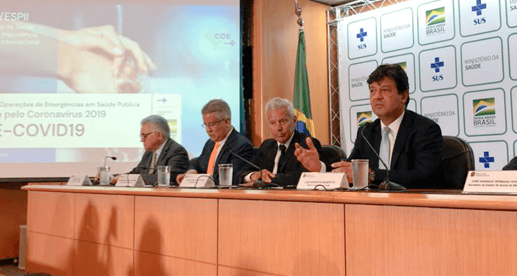 Brasil confirma primeiro caso de Covid-19
