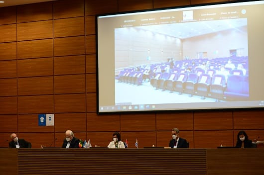 Bio-Manguinhos sedia encontro do Mercosul sobre produção regional de vacinas